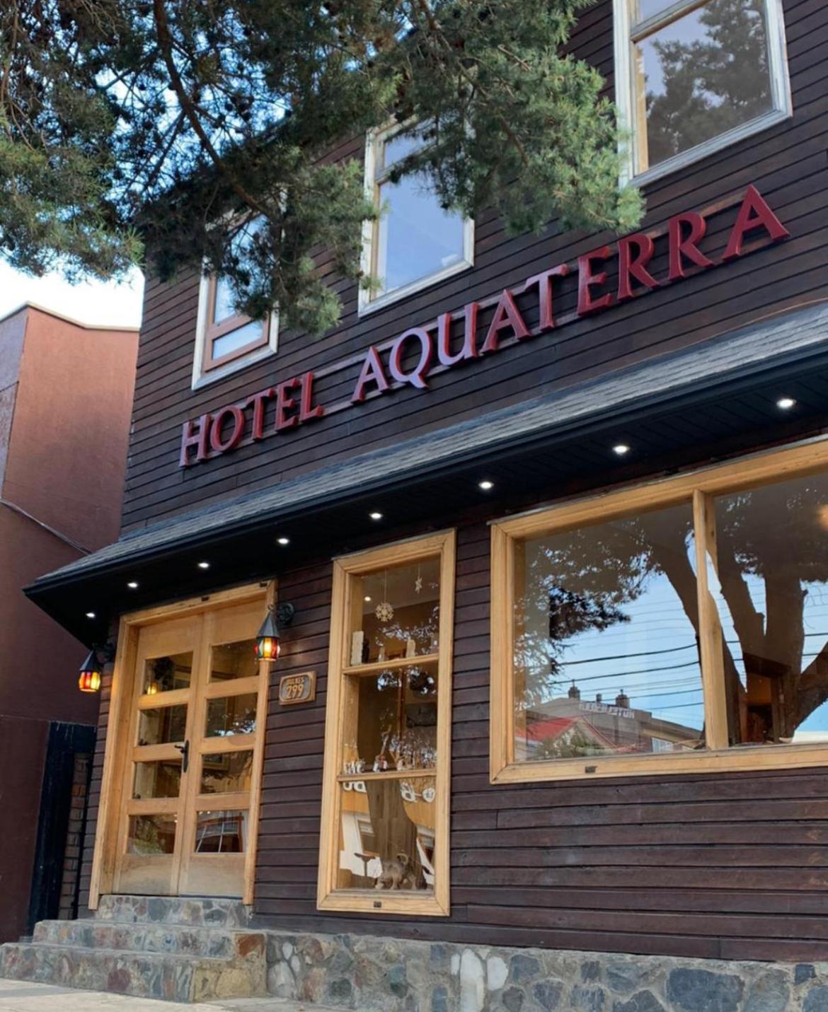 Hotel Aquaterra Puerto Natales Ngoại thất bức ảnh