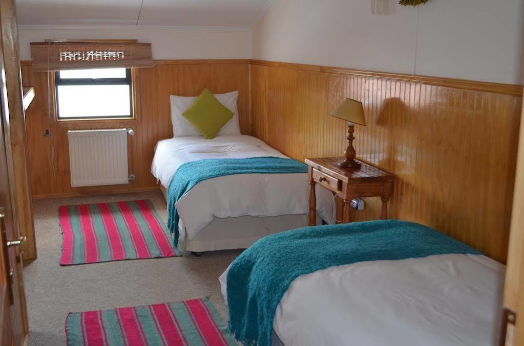 Hotel Aquaterra Puerto Natales Ngoại thất bức ảnh