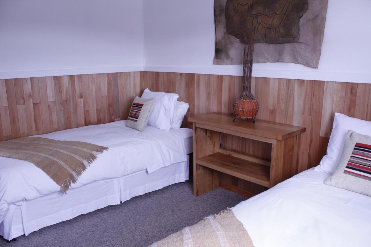 Hotel Aquaterra Puerto Natales Ngoại thất bức ảnh